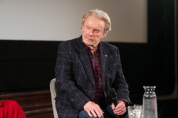 Gwiazdorski kontrakt Daniela Olbrychskiego w "Na Wspólnej". Tyle dostanie aktor