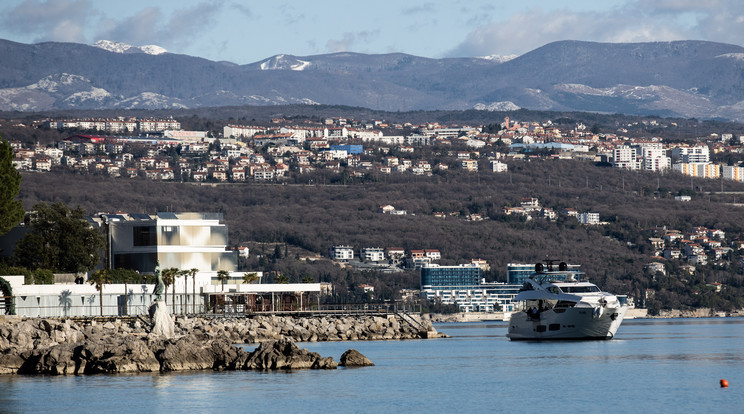 Opatija már az Osztrák–Magyar Monarchia idején is az egyik legfelkapottabb üdülőhely volt, a magyarok manapság is tömegével érkeznek ide /Fotó: Zsolnai Péter