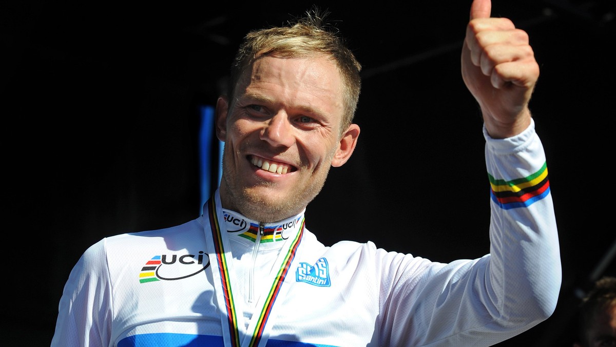 Kolarski mistrz świata Norweg Thor Hushovd przyznał, że miał chwile zwątpienia w niedzielnym wyścigu w australijskim Geelong, ale finał okazał się dla niego bardzo szczęśliwy.