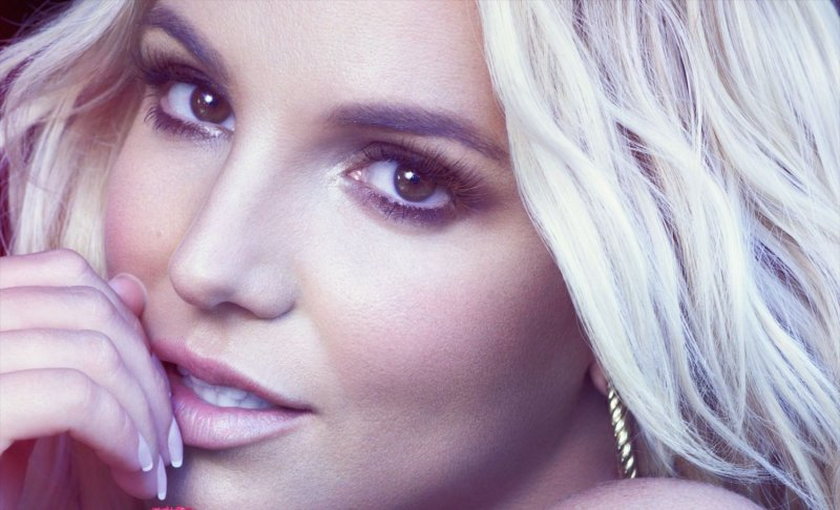 Nowa sesja promocyjna Britney Spears do singla "Perfume"