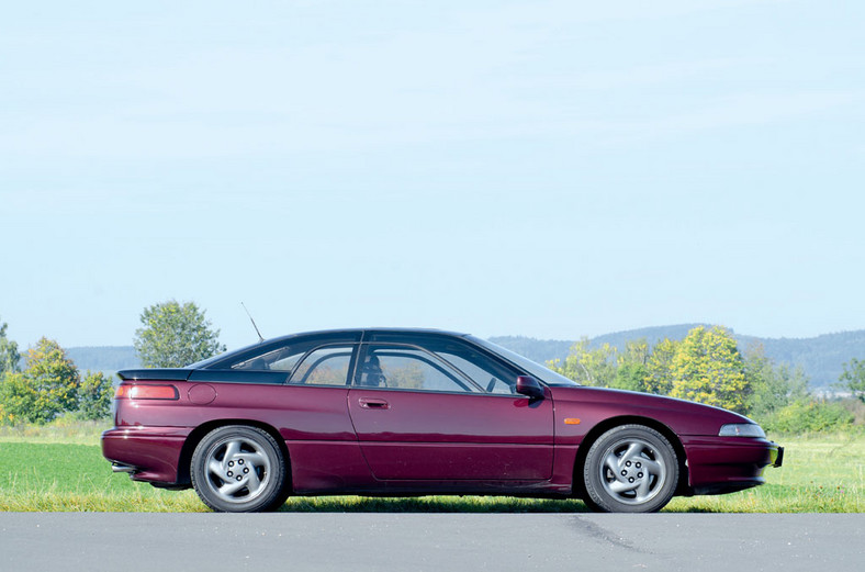 Rok 1991 Subaru SVX