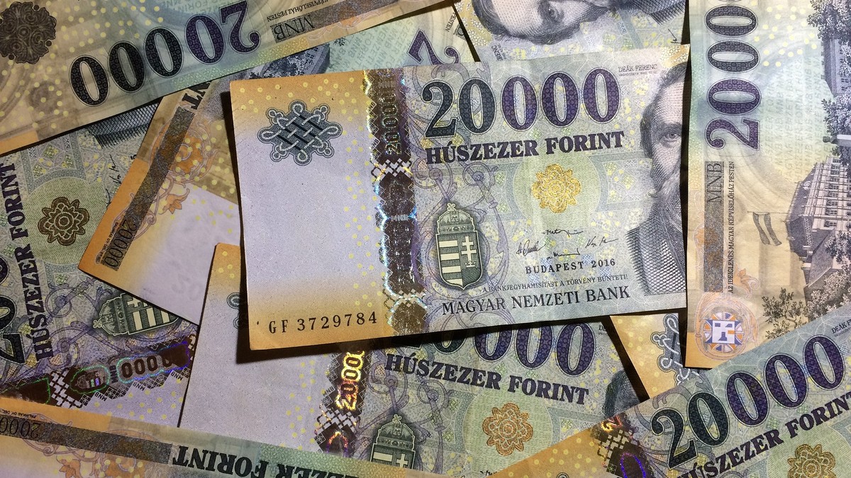 Bejelentették: rengeteg uniós pénz érkezik, a magyar gazdaság teljesítménye új lendületet vehet