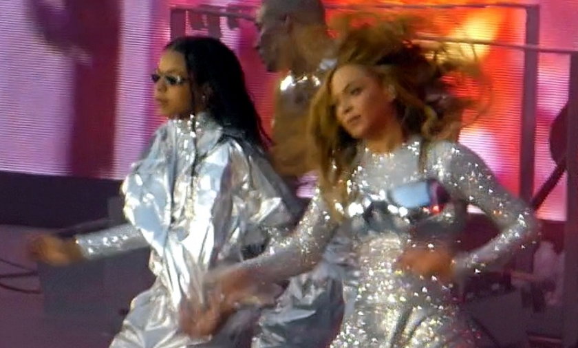 Beyonce i Blue Ivy razem na scenie.