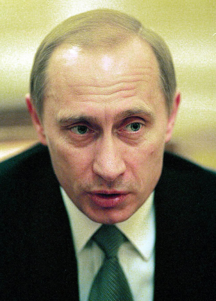 Co się dzieje z twarzą Władimira Putina?