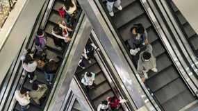 Gospodarka się rozpędza, ale bezrobocie wzrośnie. Oto nowe prognozy dla Polski