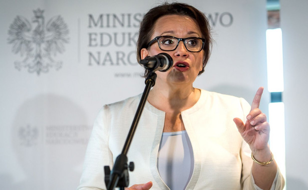 Minister o szczegółach rewolucji w edukacji. Koniec gimnazjów, 8 lat podstawówki i 4-letnie liceum