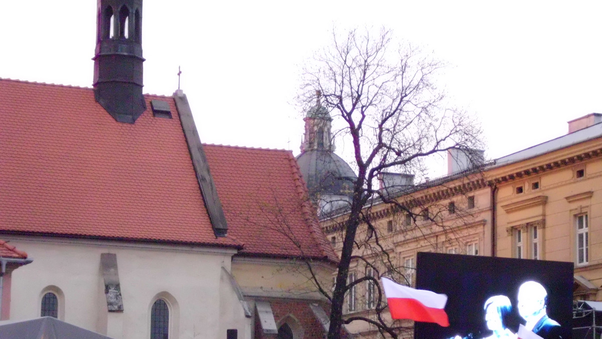 Druga rocznica pogrzebu Pary Prezydenckiej w Krakowie, Fot. Małgorzata W/Daj znać!