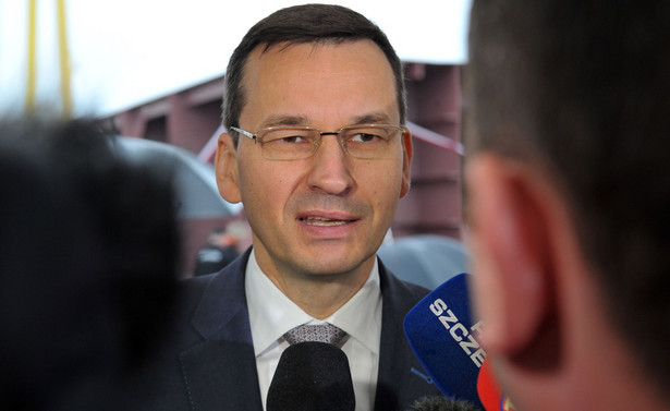 Morawiecki zarobi na wczesne emerytury