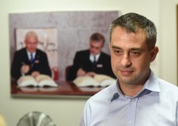 Zjednoczona Lewica zatwierdziła listy wyborcze: Na jedynkach Miller, Senyszyn, Joński