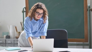 Wakacje bez wynagrodzenia? Tysiące nauczycieli traci ciągłość składek