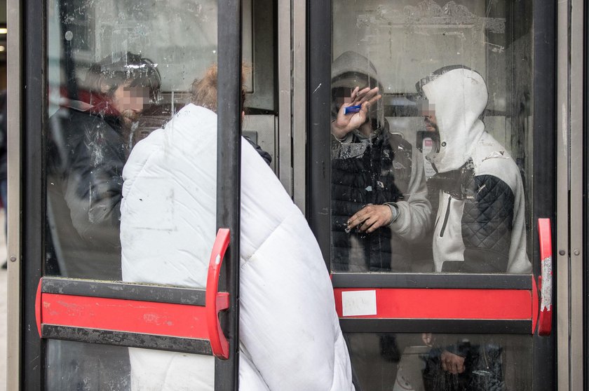 Piekielny narkotyk zbiera śmiertelne żniwo. Zamienia ludzi w zombie