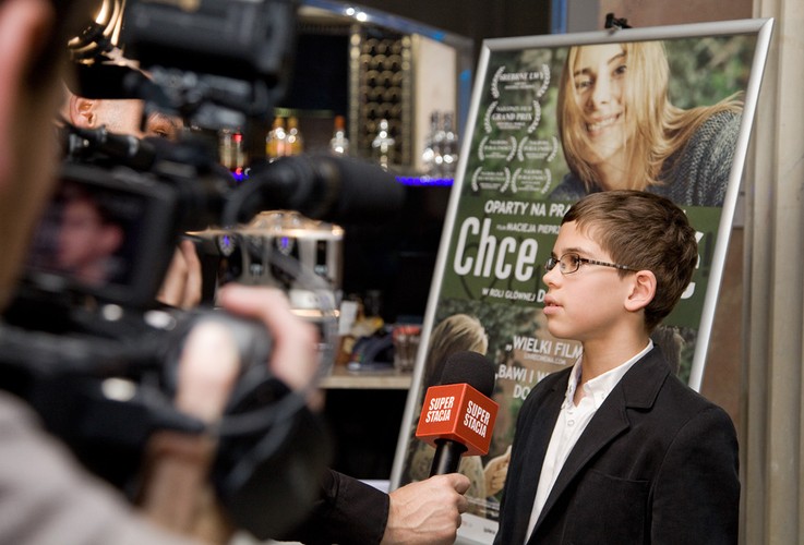 Kamil Tkacz na premierze 'Chce się żyć'