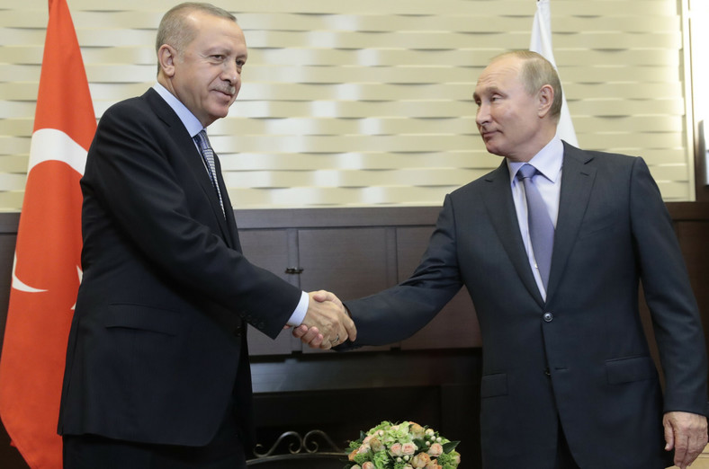 Prezydenci Turcji oraz Rosji Recep Tayyip Erdogan i Władimir Putin podczas Igrzysk Olimpijskich w Soczi, 2019 r.