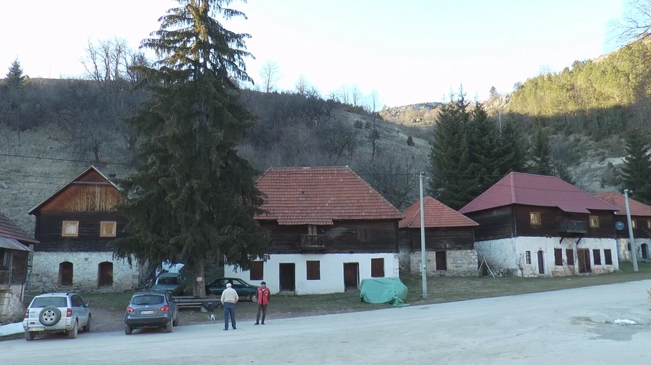 Ledeno jutro osvanulo u selu Štitkovo