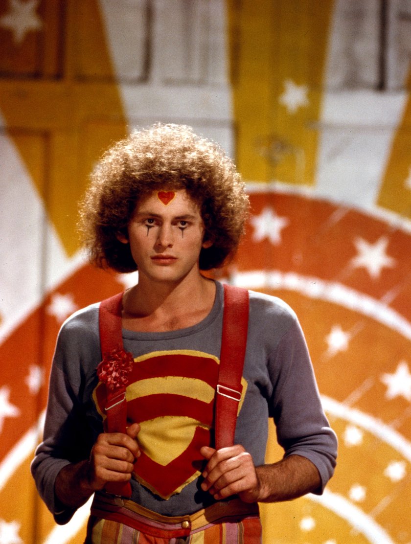 Victor Garber