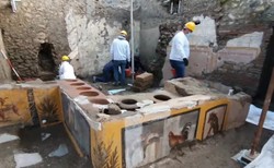 Antyczny fast-food odkryty w Pompejach. W pobliżu lady znajdowały się szczątki ludzkie
