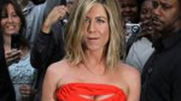 Betegesen féltékeny Jennifer Aniston