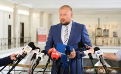 Poseł Nowoczesnej pozywa kandydata PiS. Chodzi o naleśnikarnię