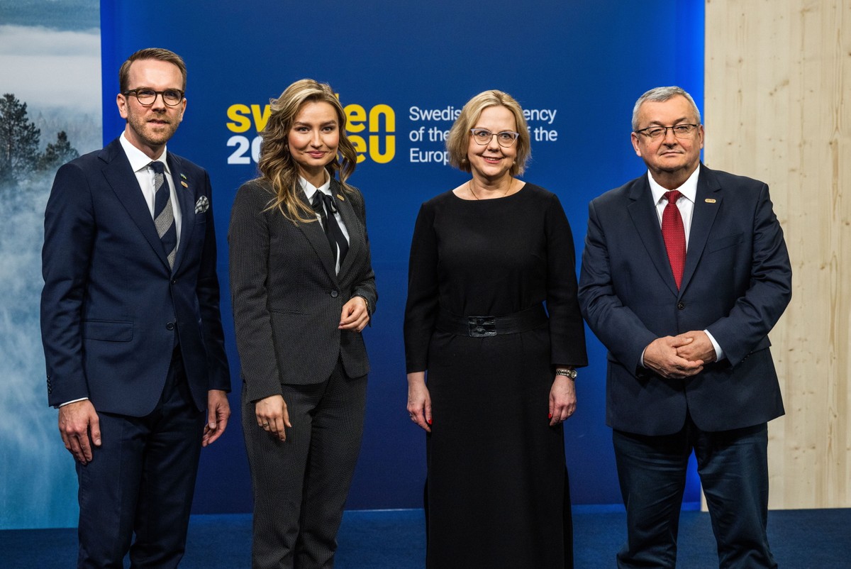Spotkanie nowego sojuszu unijnych zwolenników atomu
