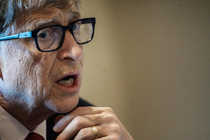 Kwarantanna i ograniczenia czy gospodarka? Bill Gates nie ma wątpliwości