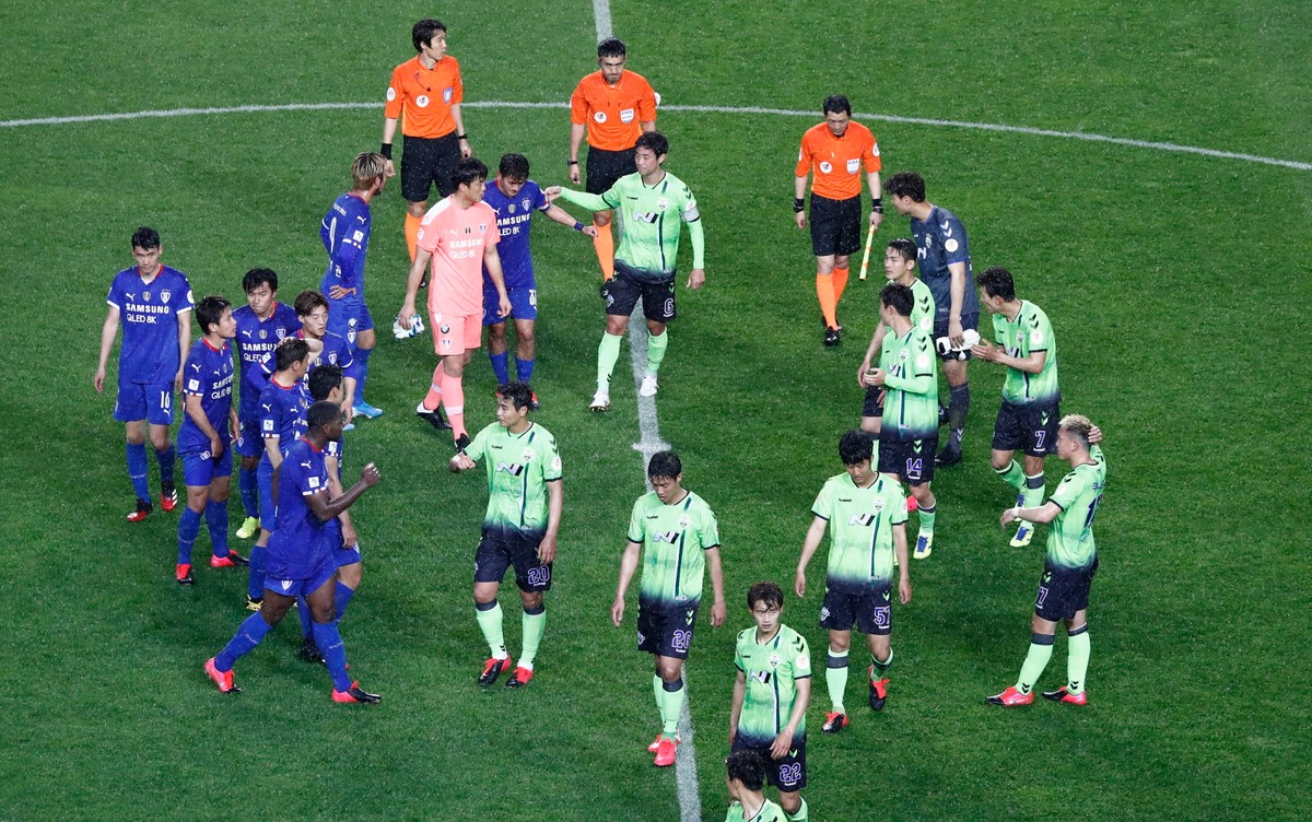 Jeonbuk Hyundai Motors - Suwon Bluewings