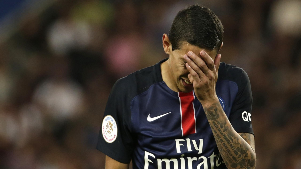 Piłkarze Paris St. Germain w końcu stracili punkty w Ligue 1. Podopieczni Laurenta Blanca zremisowali z Bordeaux 2:2 (2:1) na Parc des Princes. Słabo spisał się golkiper gości Cedric Carrasso, ale jeszcze gorszy był bramkarz gospodarzy Kevin Trapp, który fatalnie zachował się przy dwóch straconych golach. Żyrondyści grali w osłabieniu od 77. minuty, gdy z boiska wyleciał Henri Saivet.