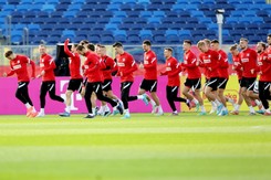 Dobre wiadomości z kadry. Piątek i Żurkowski gotowi do gry w barażu ze Szwecją