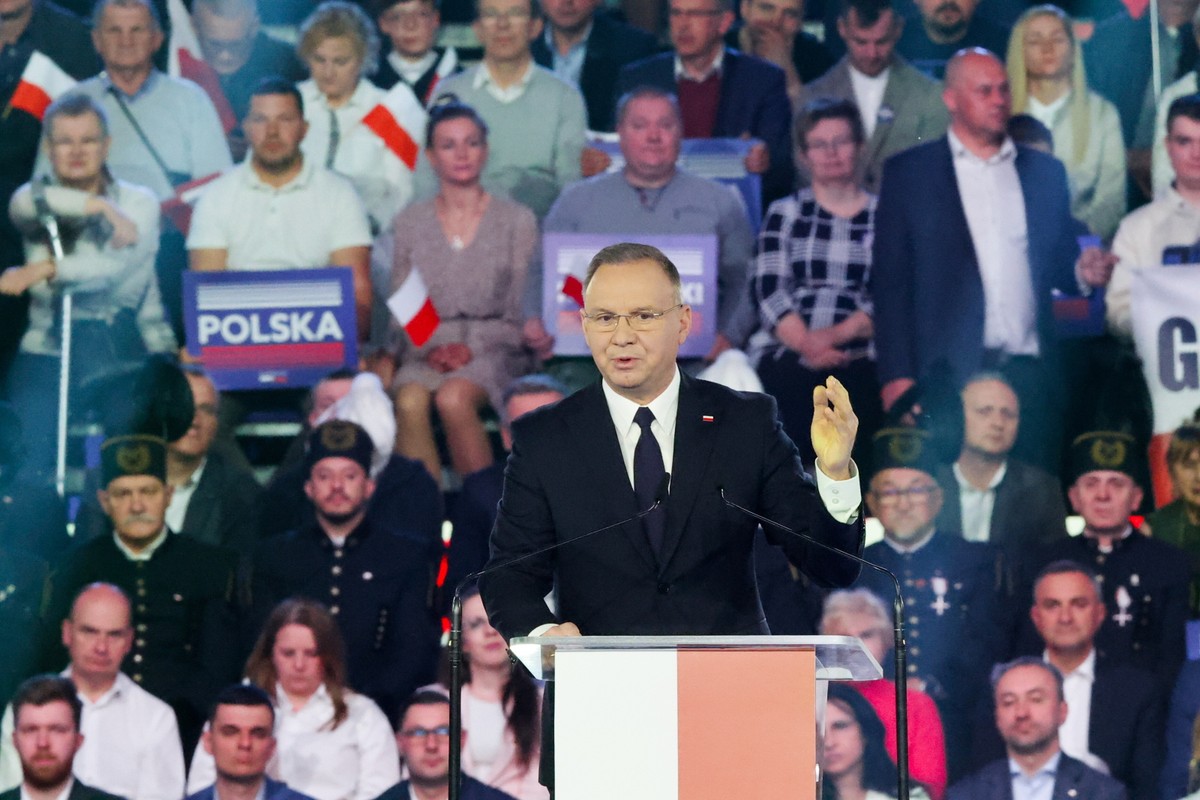 Prezydent podpisał ustawę. Opóźnia wejście w życie nowych taryf na prąd