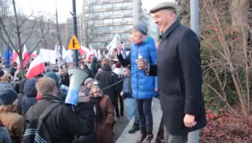 Giertych na marszu: „Kto nie skacze ten jest z PiS-em!"