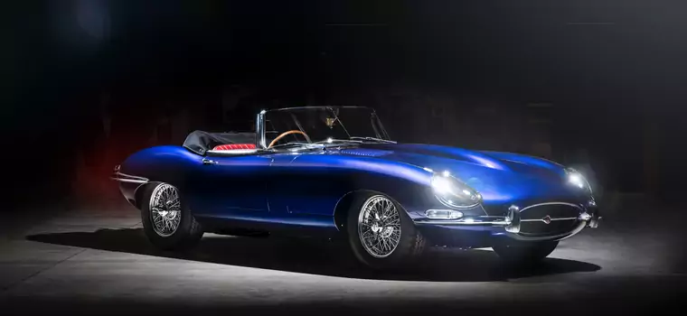 Jaguar E-type Roadster serii 1 z 1965 r. na Platynowym Jubileuszu Królowej