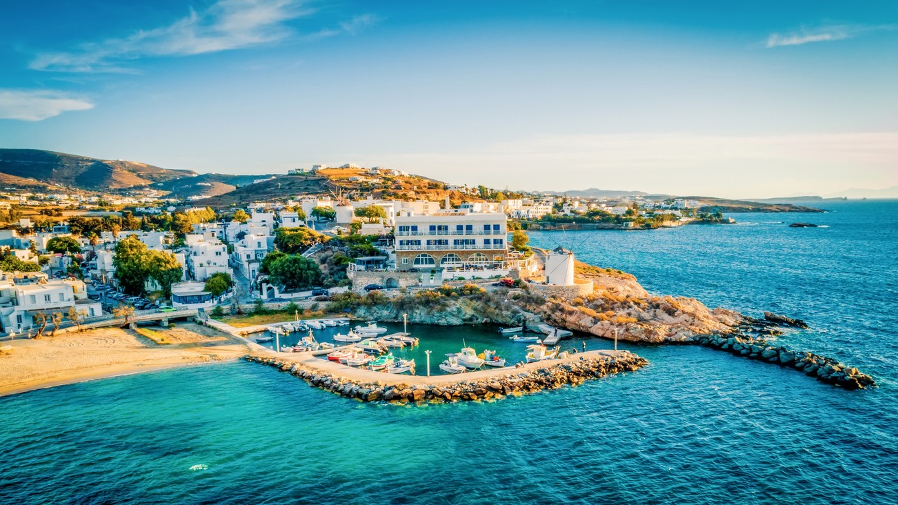 Gréci ho volajú „Santoríni pre chudobných“.