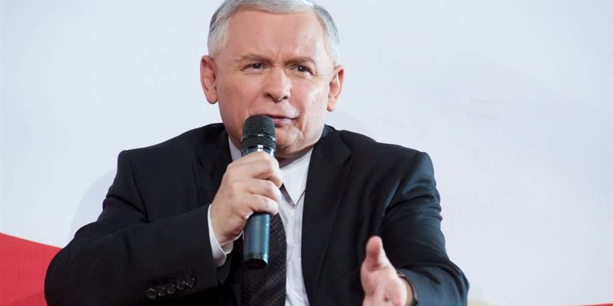 Kaczyński: Włóczę się po sądzie