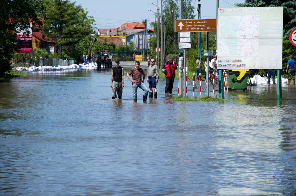 OSTRÓW NAD DUNAJCEM POWÓDŹ