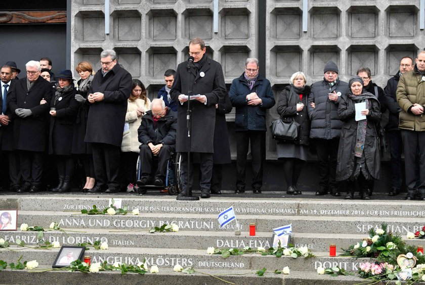 Rocznica zamachu w Berlinie. Odsłonięto pomnik ofiar