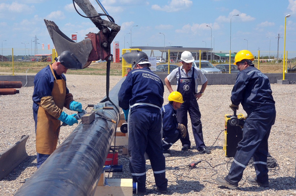 Ukidamo li zavisnost od Moskve: Gas danas u Srbiju dolazi samo iz Rusije, a Bajatović je najavio još tri izvora, među kojima i američki