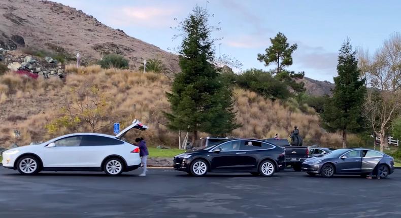 Tesla Supercharger line