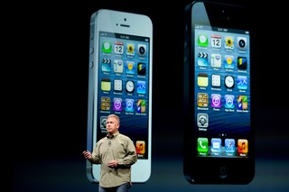 Nawigacja w iPhone’ach ofiarą wojny między Apple i Google