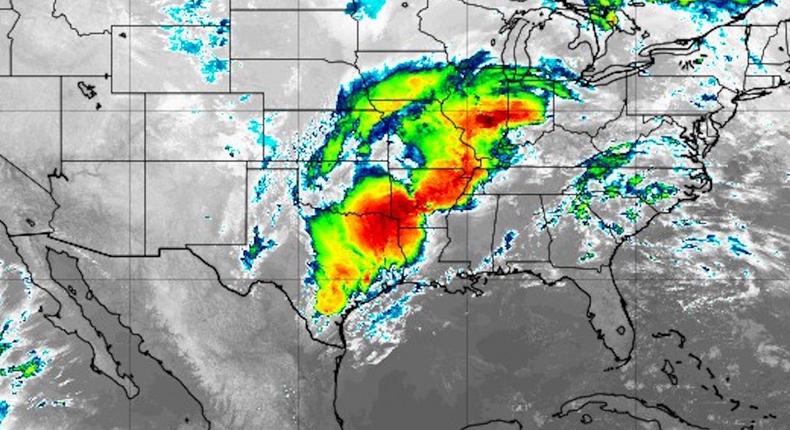 US weather April 18 storms tornadoes southern states