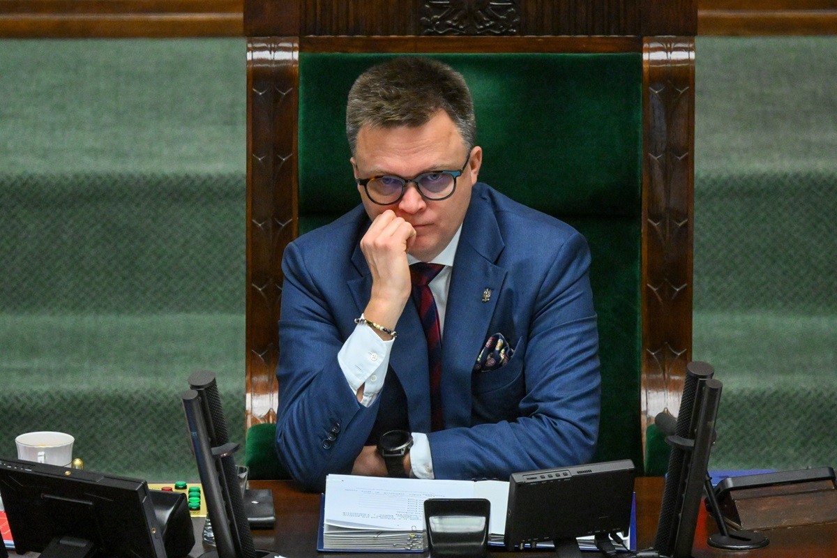 Burza wokół zdrowia Szymona Hołowni. „Przemocowe wyoutowanie” to nie jest oswajanie choroby