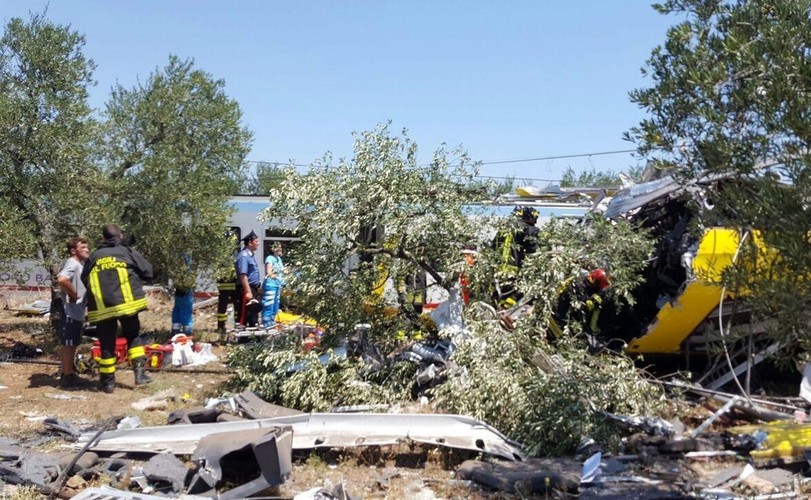 CZOŁOWE ZDERZENIE POCIĄGÓW WE WŁOSZECH