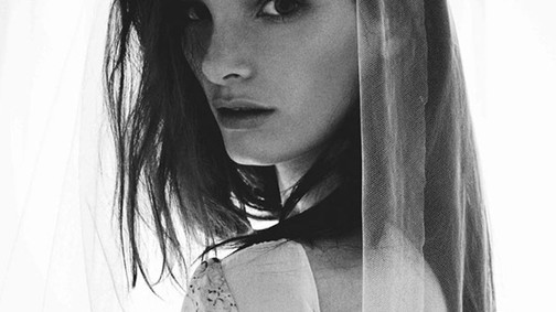 Catwalk Queen: Atlétikus jégkirálynő - Ava Smith