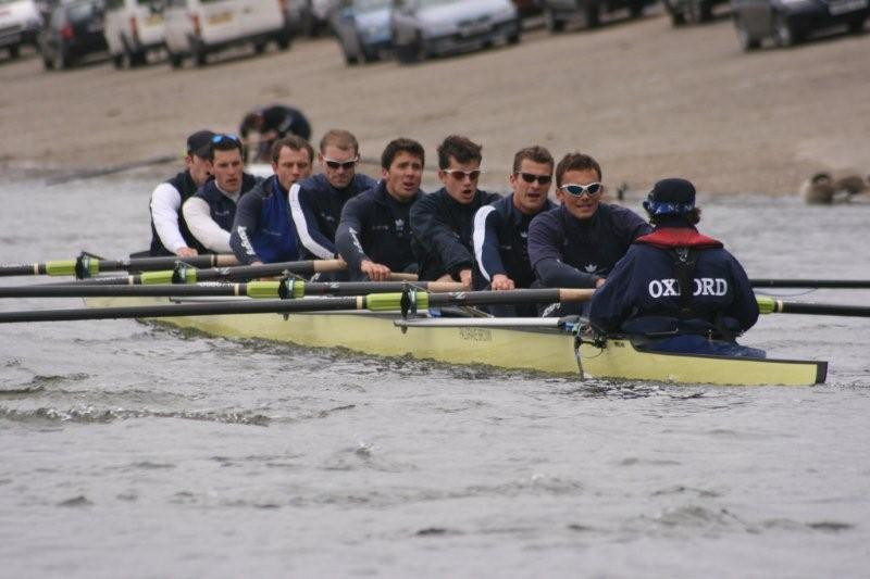 CAMBRIDGE &amp; OXFORD: Michał Płotkowiak, pierwszy Polak uczestniczący w corocznym wyścigu