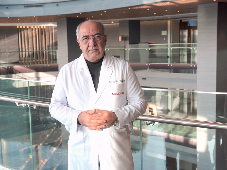 Profesor dr Polat poznat je po svojim inovacijama u oblasti transplantacije jetre i bubrega