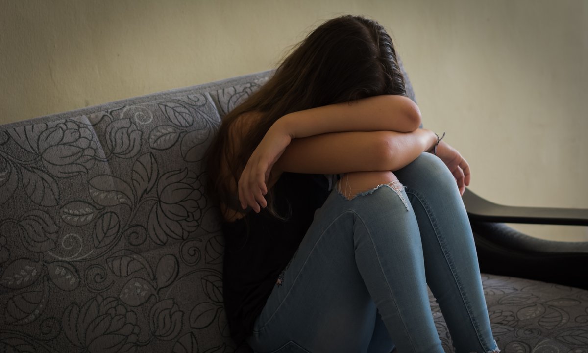 Dramat 14-latki we Włoszech. Matka sprzedała córkę 25-letniemu mężczyźnie