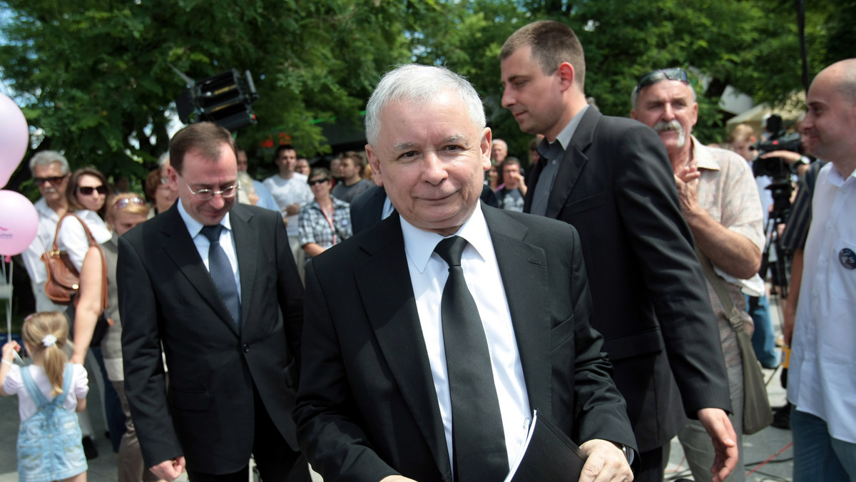 4 czerwca 1989 roku był pięknym, jednym z najszczęśliwszych w życiu dni - dzielił się swoimi wspomnieniami w 22. rocznicę wyborów, które zakończyły się wielkim zwycięstwem Solidarności szef PiS Jarosław Kaczyński.