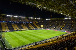 Komplet widzów na meczu Borussi Dortmund po ponad dwóch latach