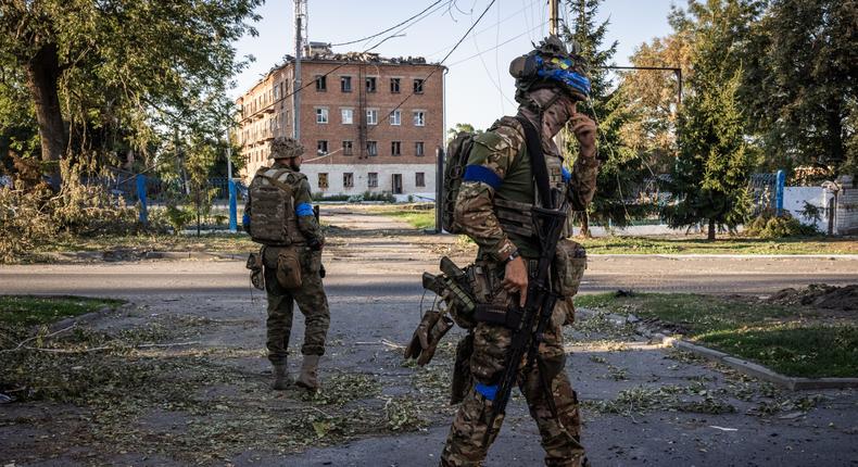 Ukrainian soldiers in the Ukrainian-controlled city of Sudzha in the Kursk Region, Russia, on August 18, 2024.Ed Ram/For The Washington Post via Getty Images