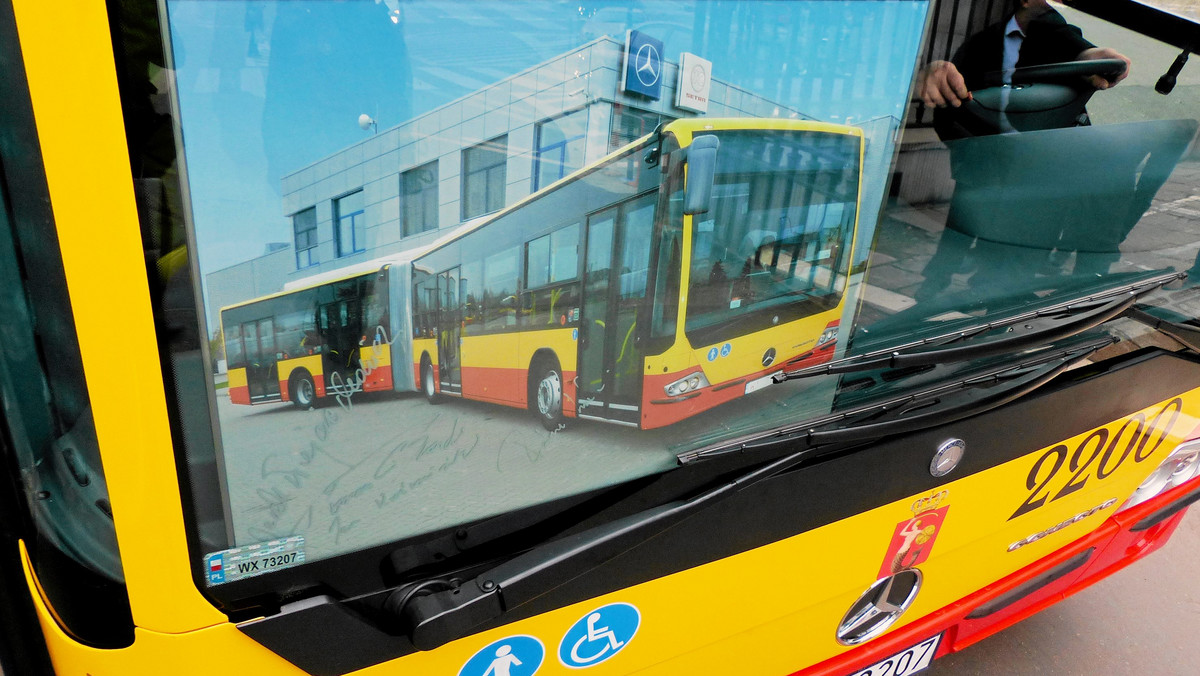 Miejskie Zakłady Autobusowe podpisały umowę na zakup 36 nowych pojazdów. Z kolei w najbliższych dniach w pierwszych 20 autobusach uruchomiony zostanie bezprzewodowy internet.