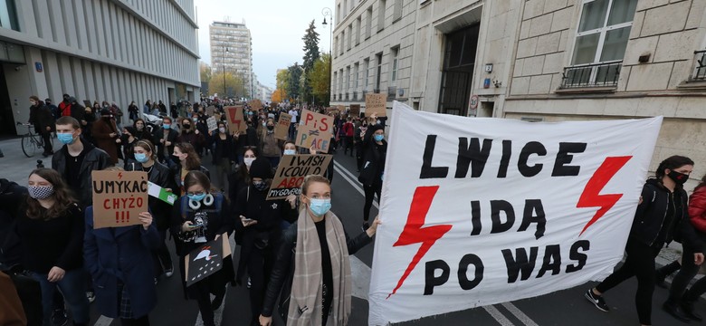 Posłanka PiS o Strajku Kobiet: Siły lewackie będą ściągane z zagranicy