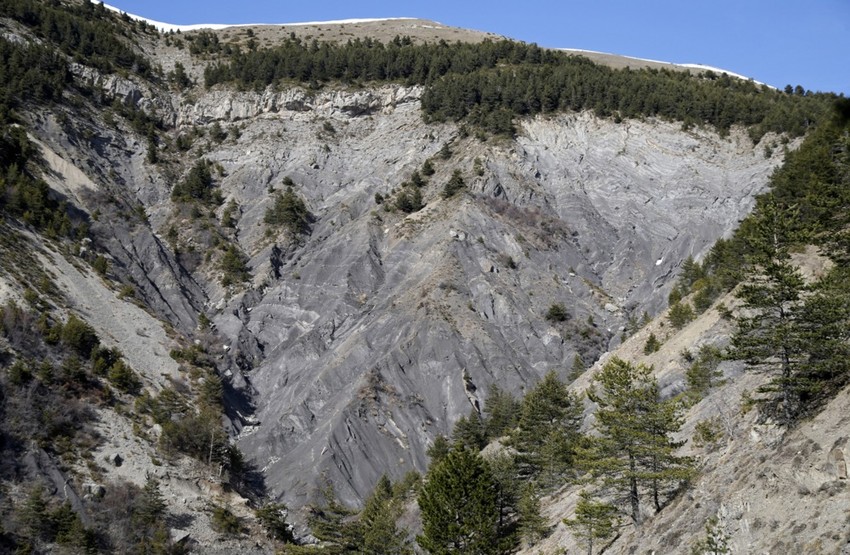 Mesto pada aviona Džermanvingsa u francuskim Alpima 24. marta 2015.
